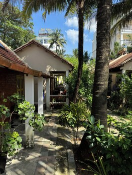 phu quoc kim bungalow on the beach