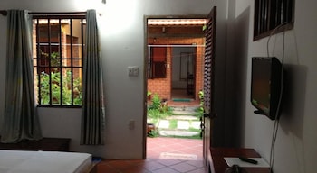 phu quoc kim bungalow on the beach