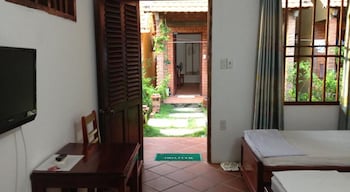 phu quoc kim bungalow on the beach