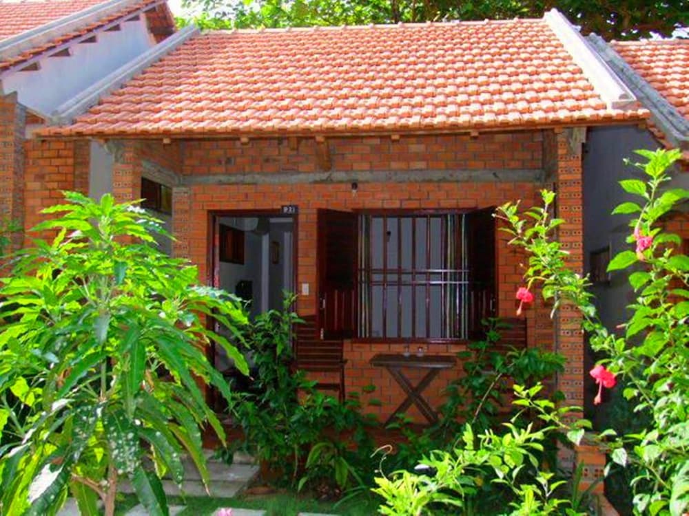 phu quoc kim bungalow on the beach