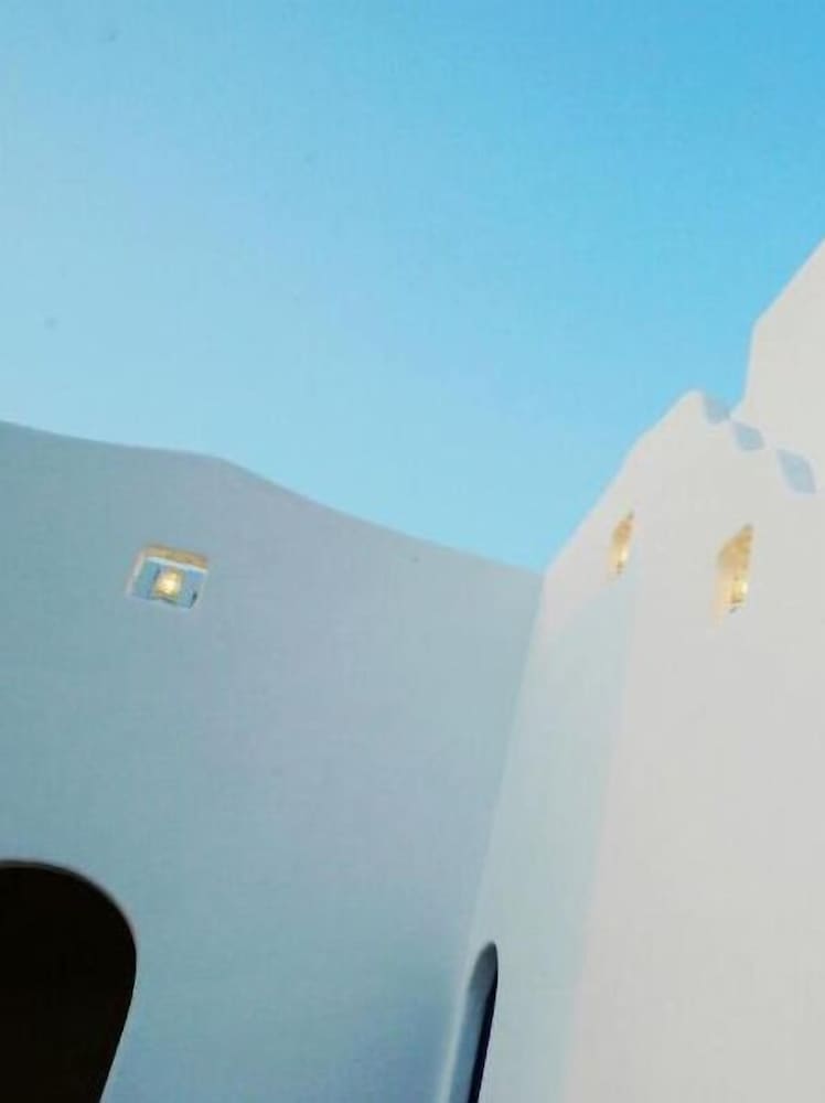 greek frontier villa