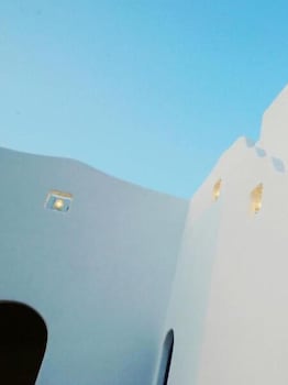 greek frontier villa