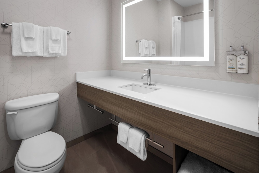 holiday inn express syracuse fairgrounds by ihg