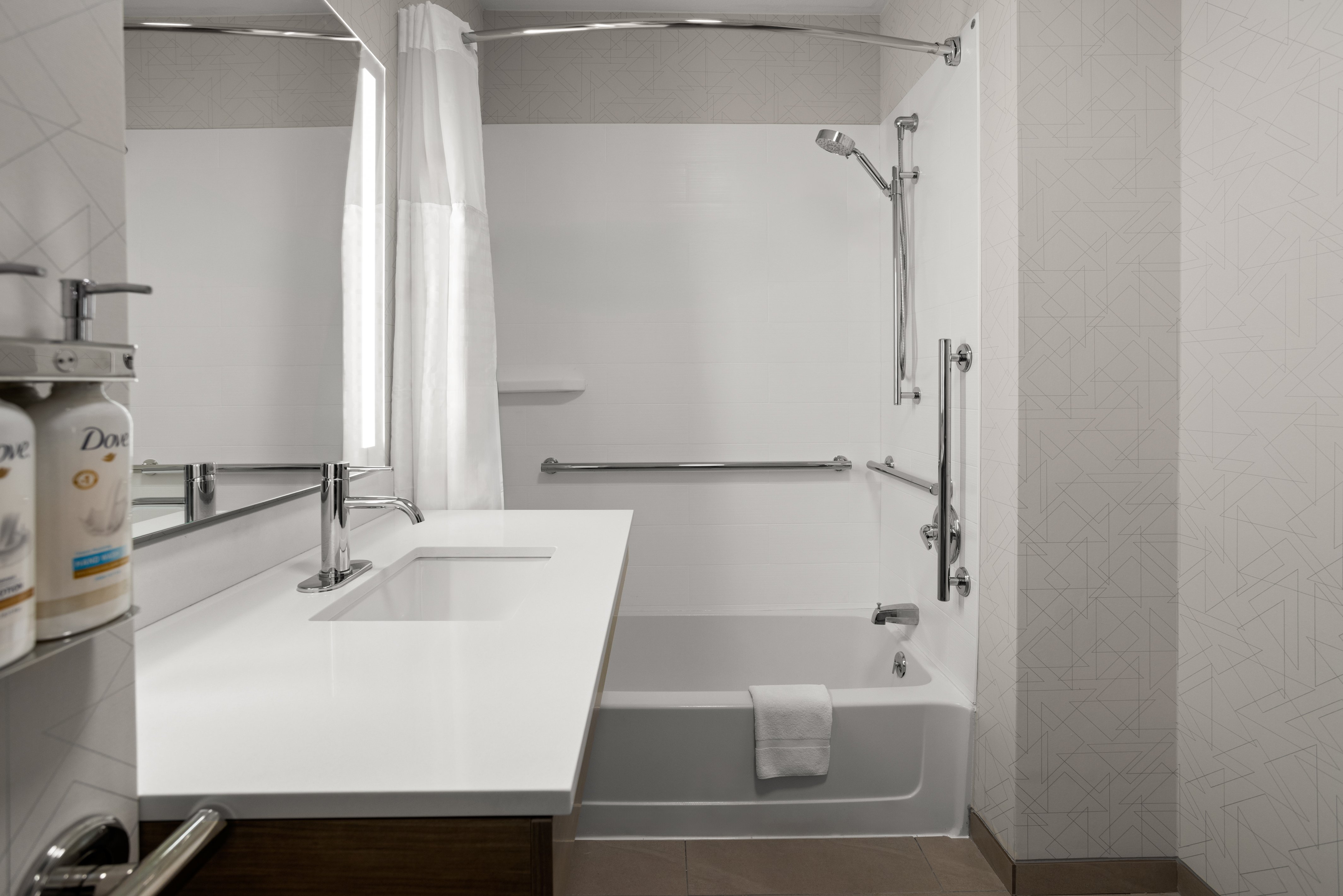 holiday inn express syracuse fairgrounds by ihg