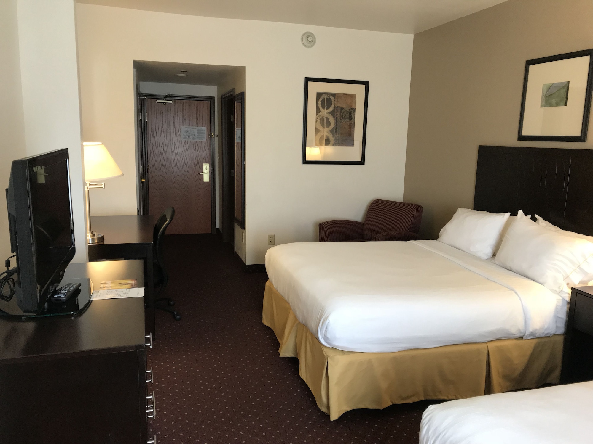 holiday inn express syracuse fairgrounds by ihg