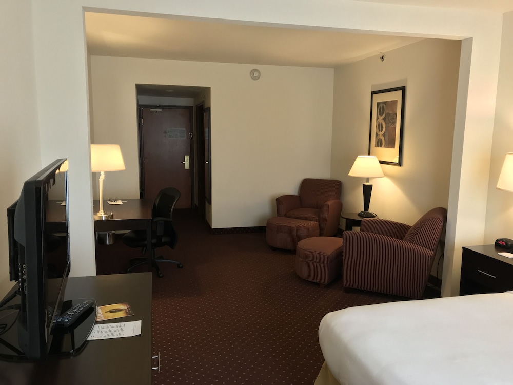 holiday inn express syracuse fairgrounds by ihg