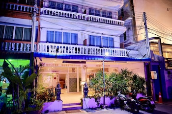 golden guesthouse