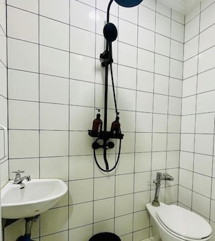 the daylight inn davao