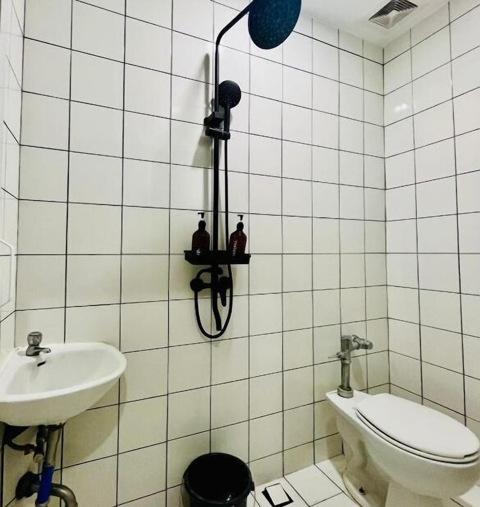 the daylight inn davao