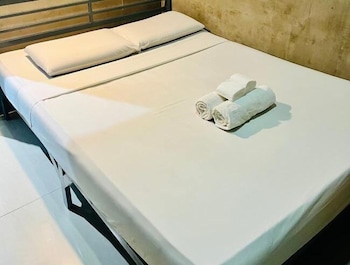 the daylight inn davao