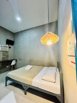 the daylight inn davao