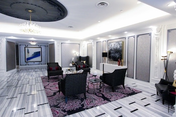 the churchill hotel near embassy row