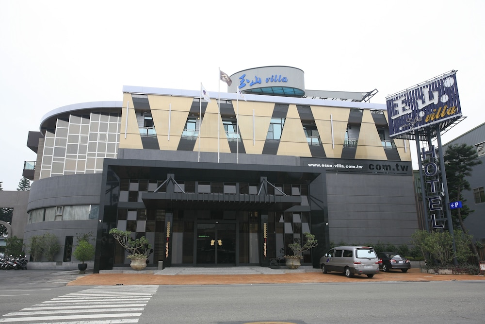 E. Sun Villa Hotel & Resort,Near Jia-Le-Fu Tourism Night Market,3 star