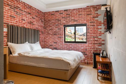 long shan hotel