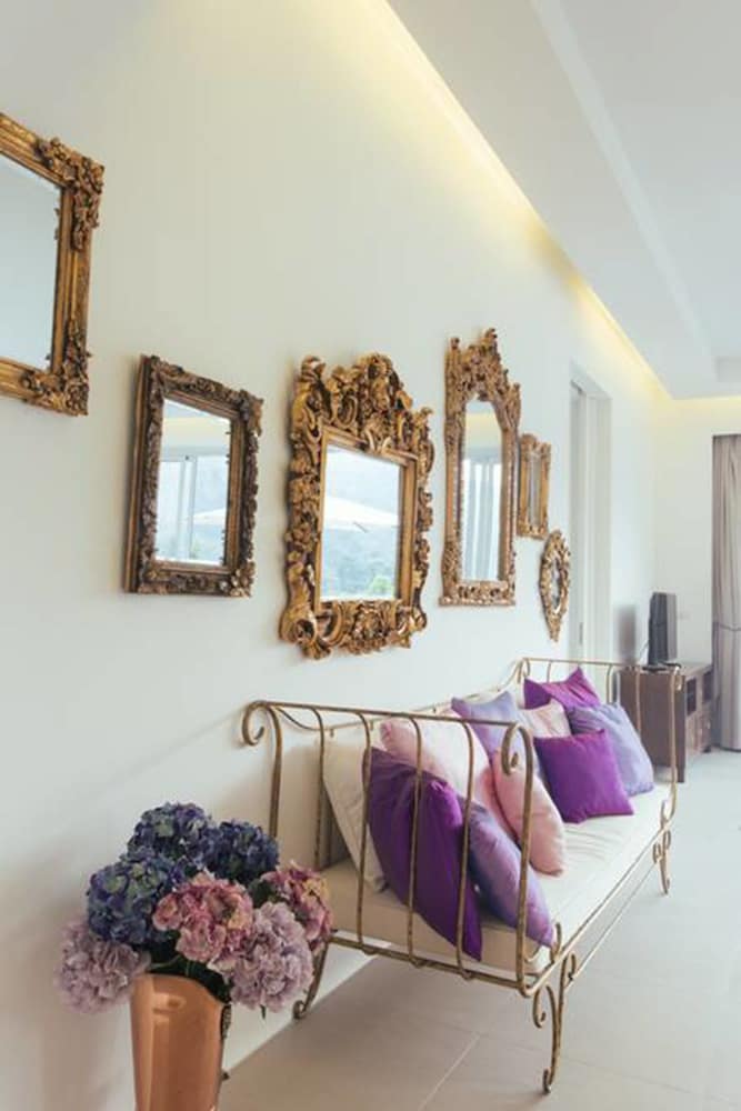 the peak residence