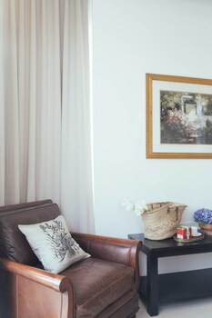 the peak residence