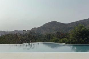 the peak residence