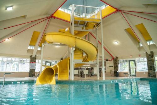 pocaterra inn and waterslide