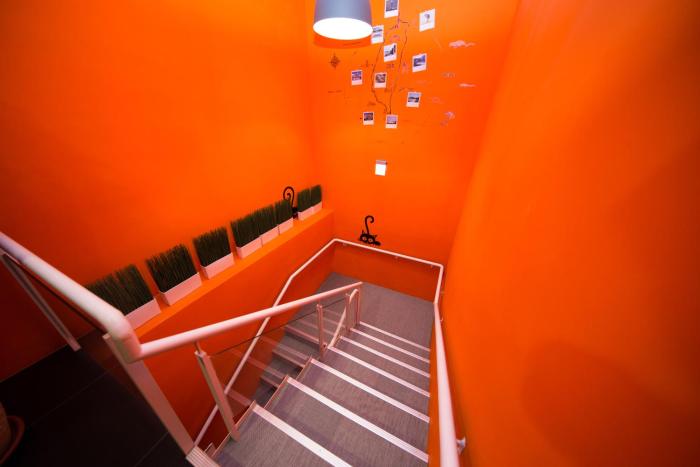 sleepbox hotel ximen