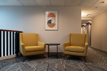 holiday inn express hotel and suites west chester by ihg