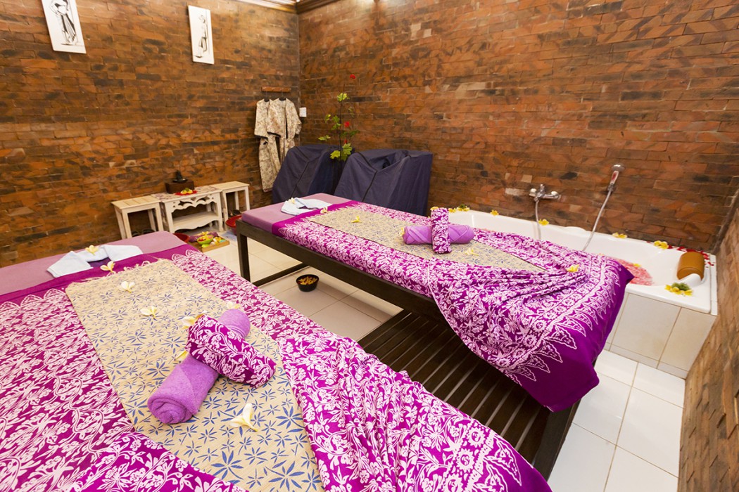 kubal villa and living seminyak