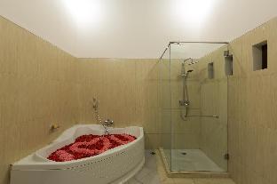 kubal villa and living seminyak