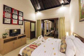 kubal villa and living seminyak