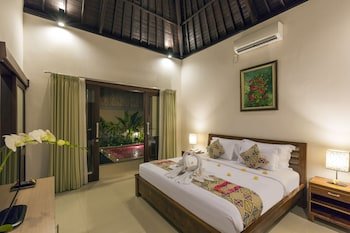 kubal villa and living seminyak