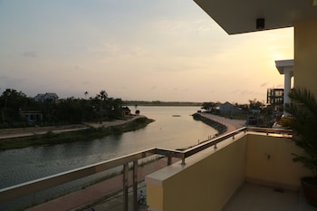 dong nguyen homestay riverside