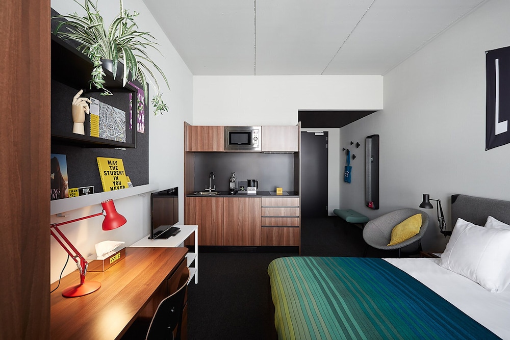 the social hub amsterdam city