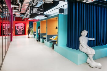 The Social Hub Amsterdam City,Noordwijk Aan Zee>>Amsterdam,4 star