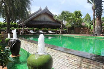 Baan Baitan Resort,Klaeng>>Chakphong,3 star