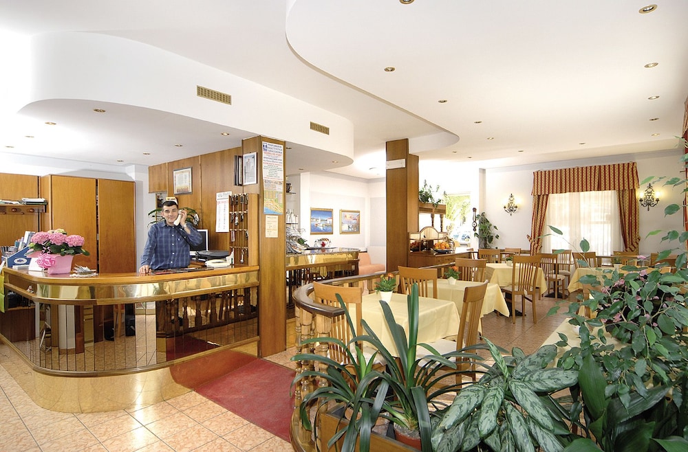 hotel savoia