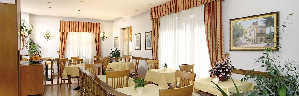 hotel savoia