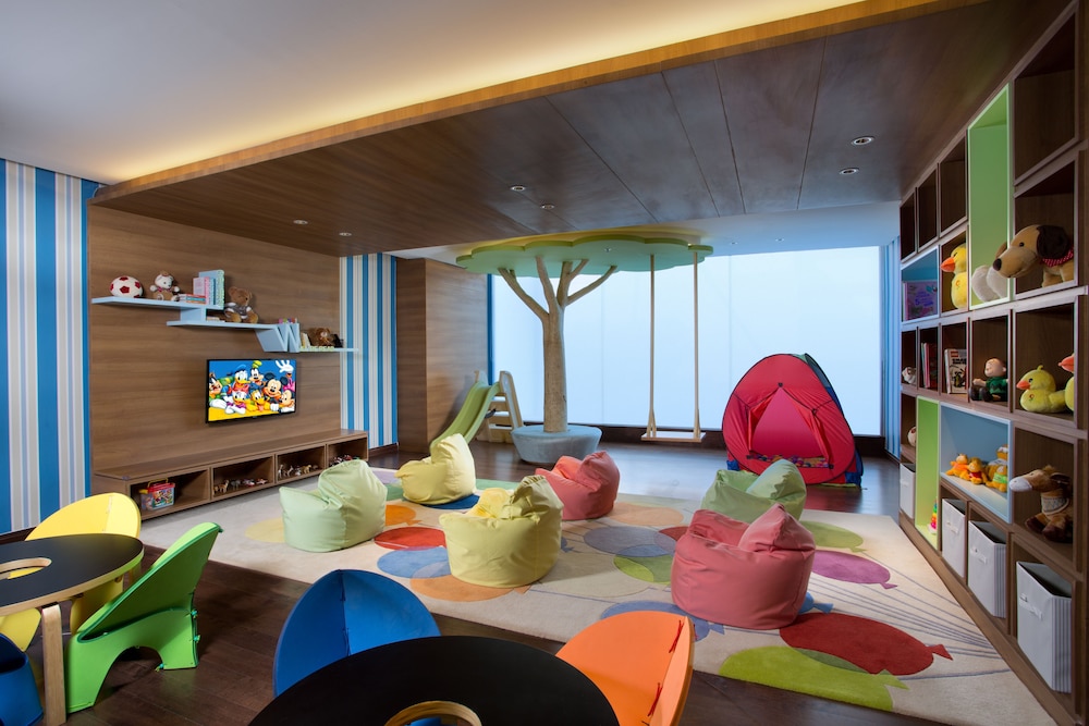 ascott waterplace surabaya