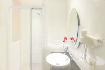 j hotel bandara soekarno hatta