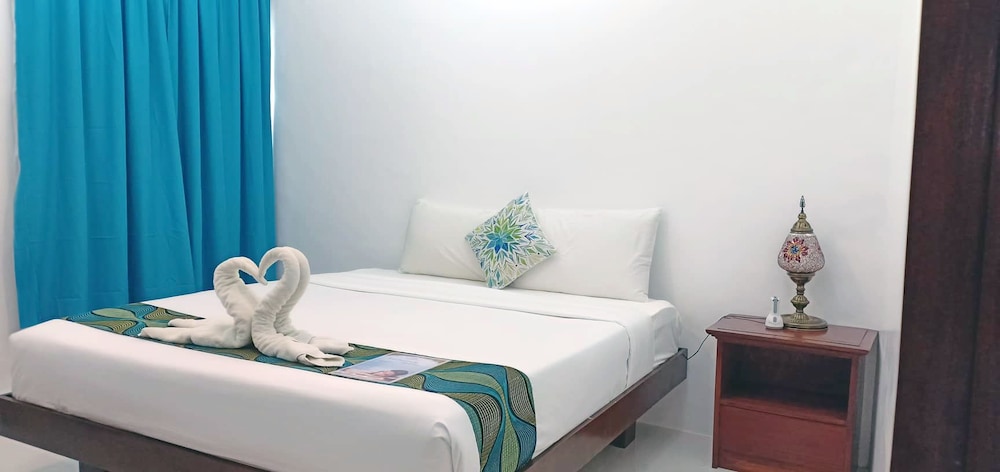 discover boracay hotel and spa