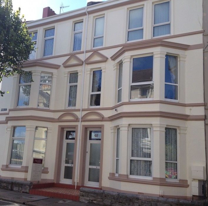 edgcumbe guest house adults only
