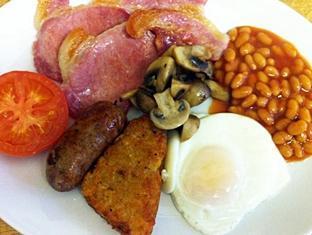 edgcumbe guest house adults only