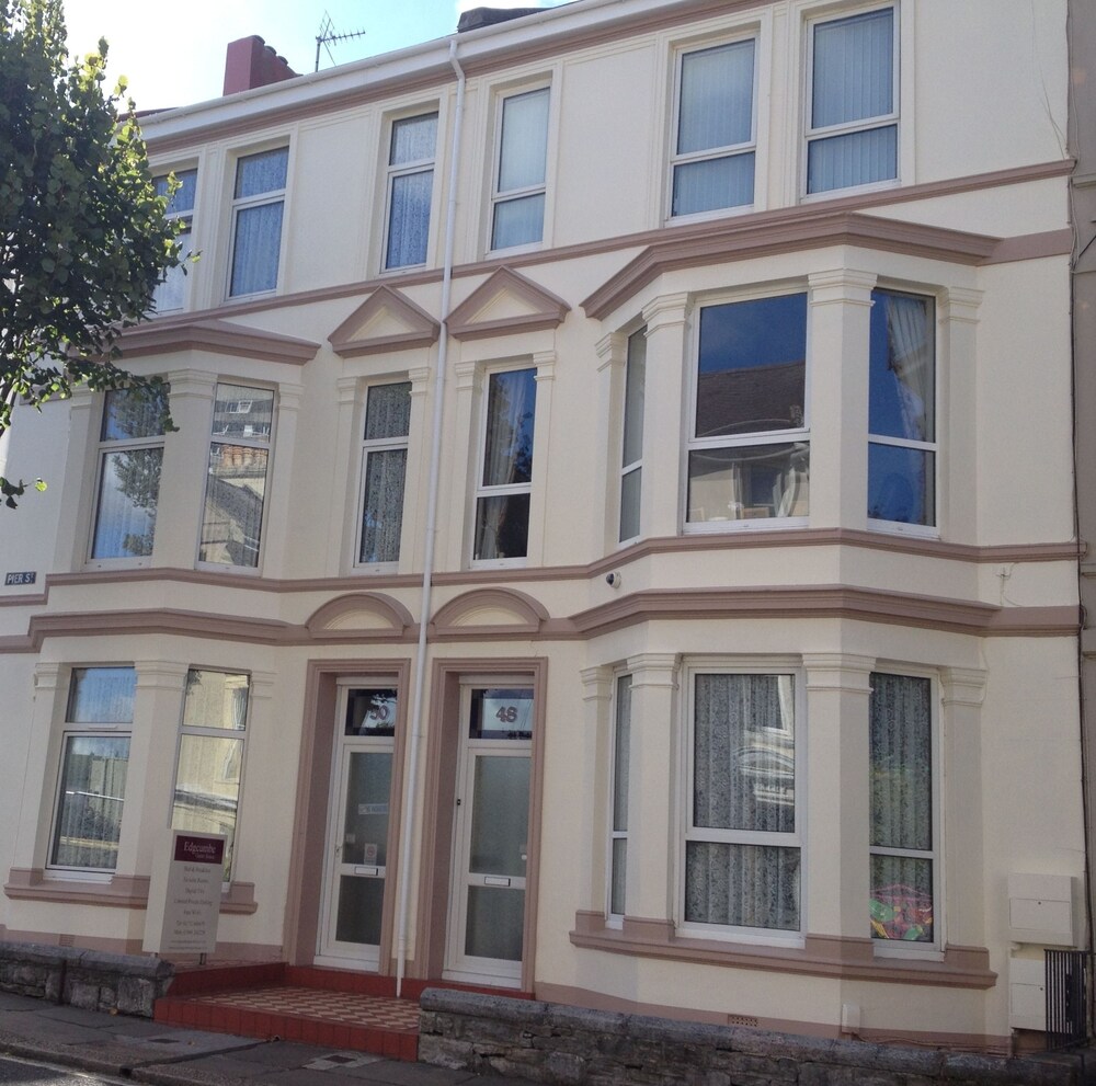 edgcumbe guest house adults only