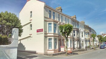 Edgcumbe Guest House (Adults Only),Millbrook>>Devon,4 star
