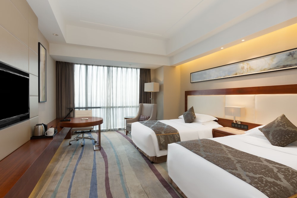 crowne plaza wuxi taihu by ihg