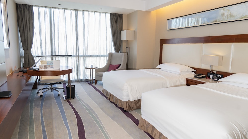 crowne plaza wuxi taihu by ihg