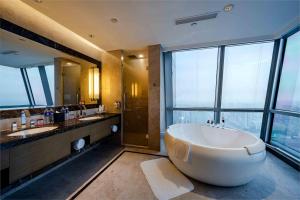 crowne plaza wuxi taihu by ihg