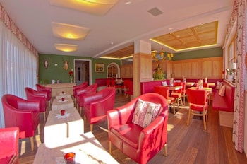 hotel mirabel