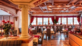 hotel mirabel