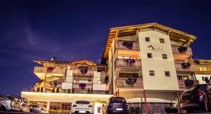 hotel mirabel