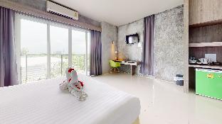 the peak boutique hotel