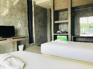 the peak boutique hotel