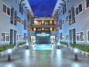 the peak boutique hotel